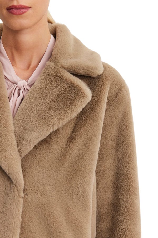 Velvet Evalyn Lux Faux Fur Coat in Cafe For Cheap