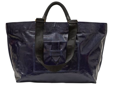 Clare V. Grande Bateau Tote in Twilight Crinkle Patent Fashion